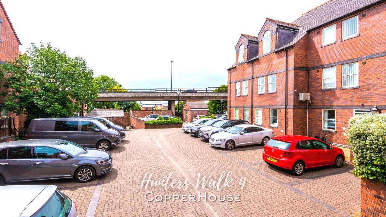 Chester City Centre Apartments With Parking Exterior photo